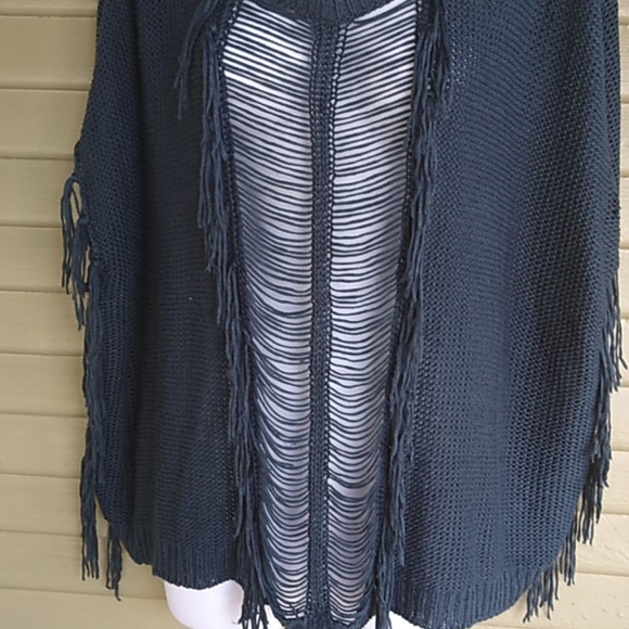 Bobeau Great Crochett Knit Sweater Shirt with L/XL - Picture 3 of 7